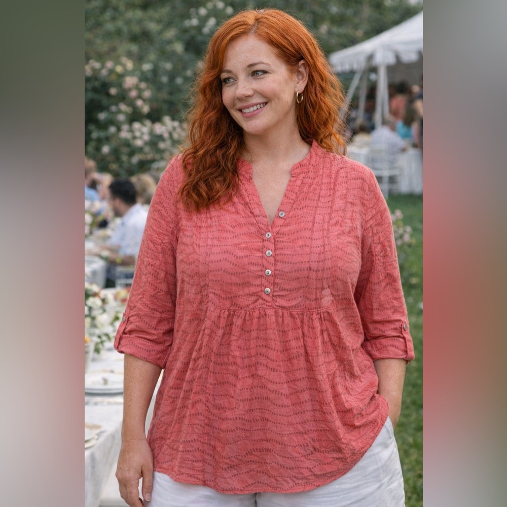New Directions Coral flowy soft top